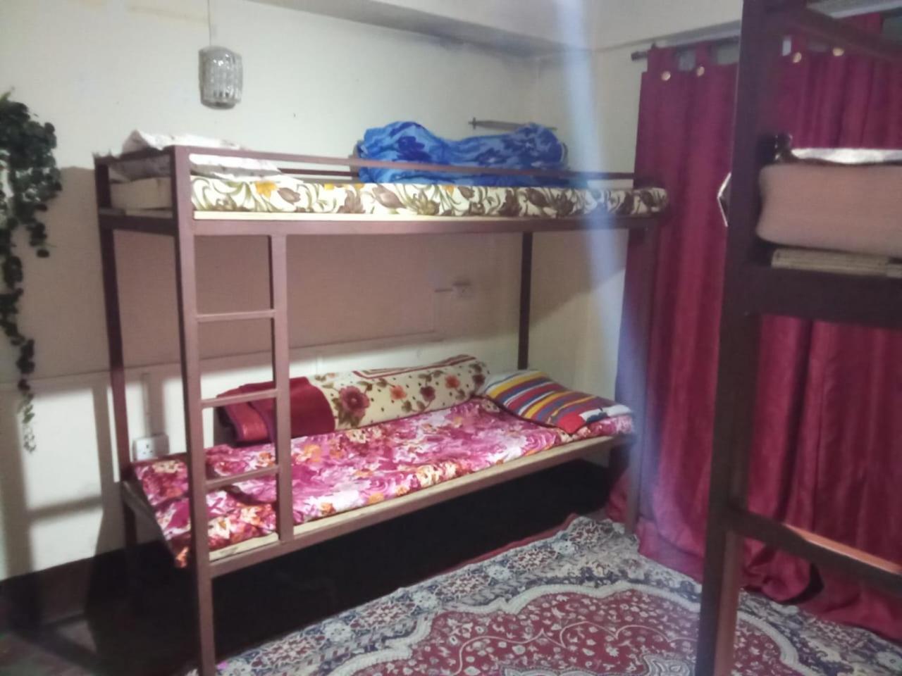 Namaste Bengal Hostel Dardzsiling Kültér fotó