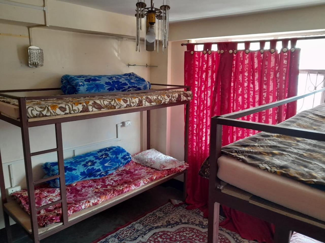 Namaste Bengal Hostel Dardzsiling Kültér fotó